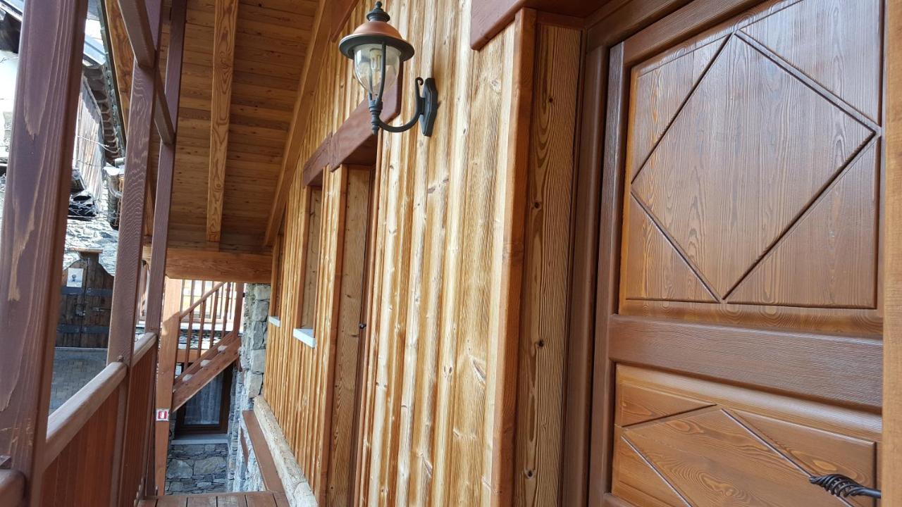 Eco Chalet Maison Dominique Шаллан-Сент-Ансельм Экстерьер фото