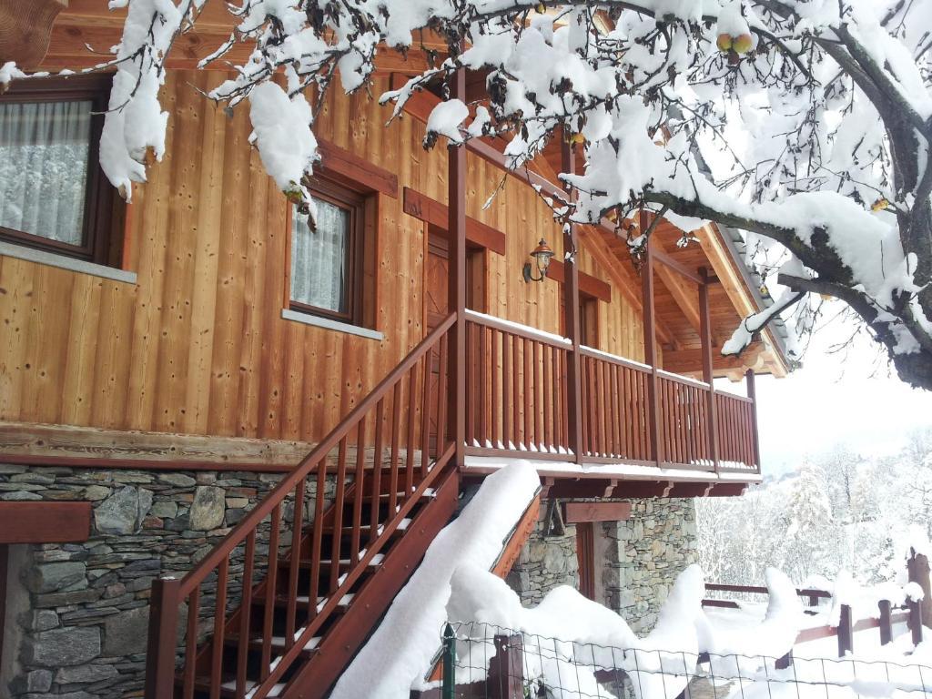 Eco Chalet Maison Dominique Шаллан-Сент-Ансельм Экстерьер фото